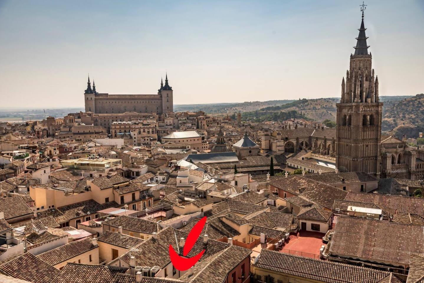 La Dama Del Jardin Del Nuncio Apartment Toledo Bagian luar foto